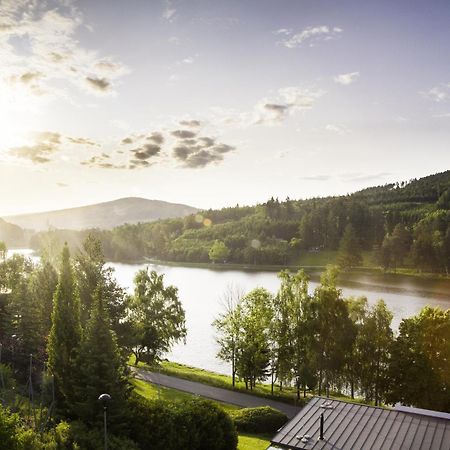 Penzion U Přehrady Luhačovice Exterior foto