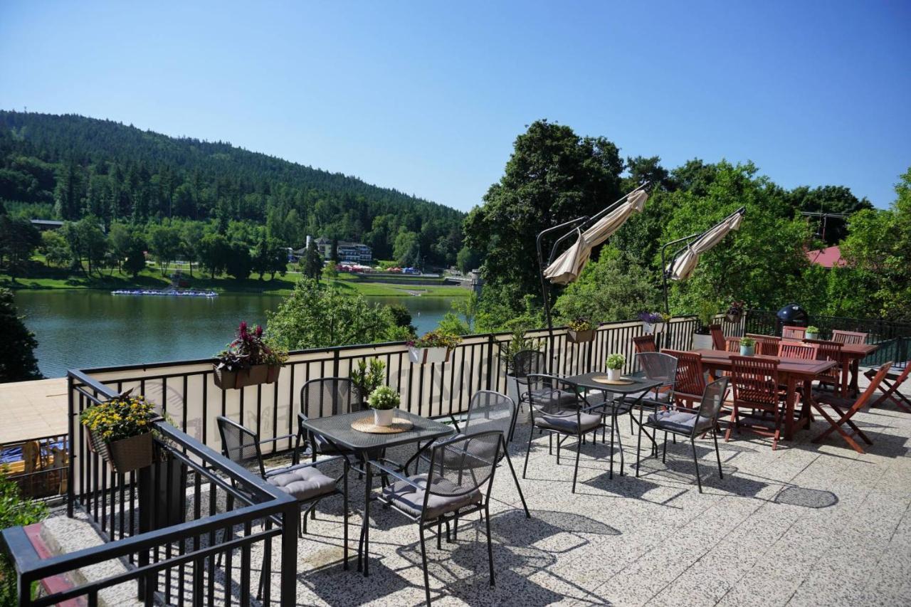 Penzion U Přehrady Luhačovice Exterior foto