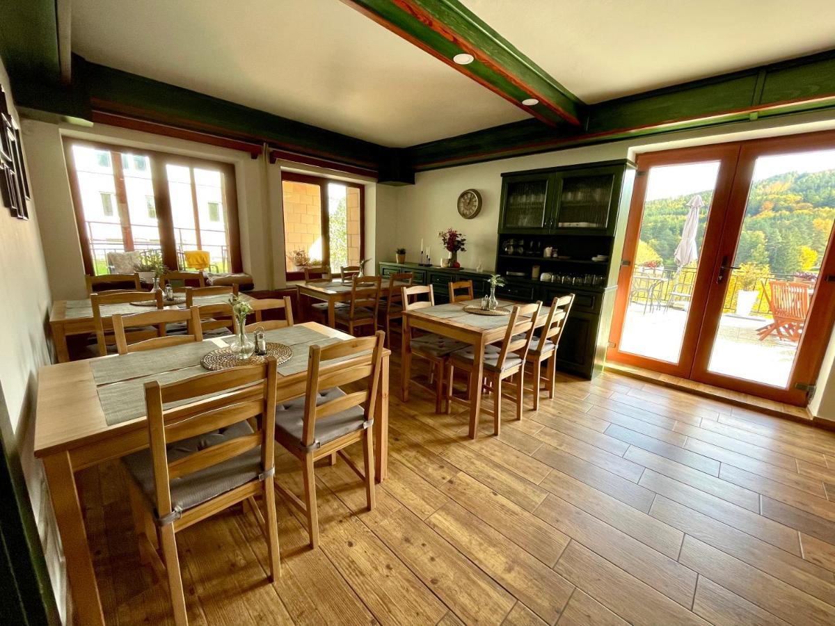 Penzion U Přehrady Luhačovice Exterior foto