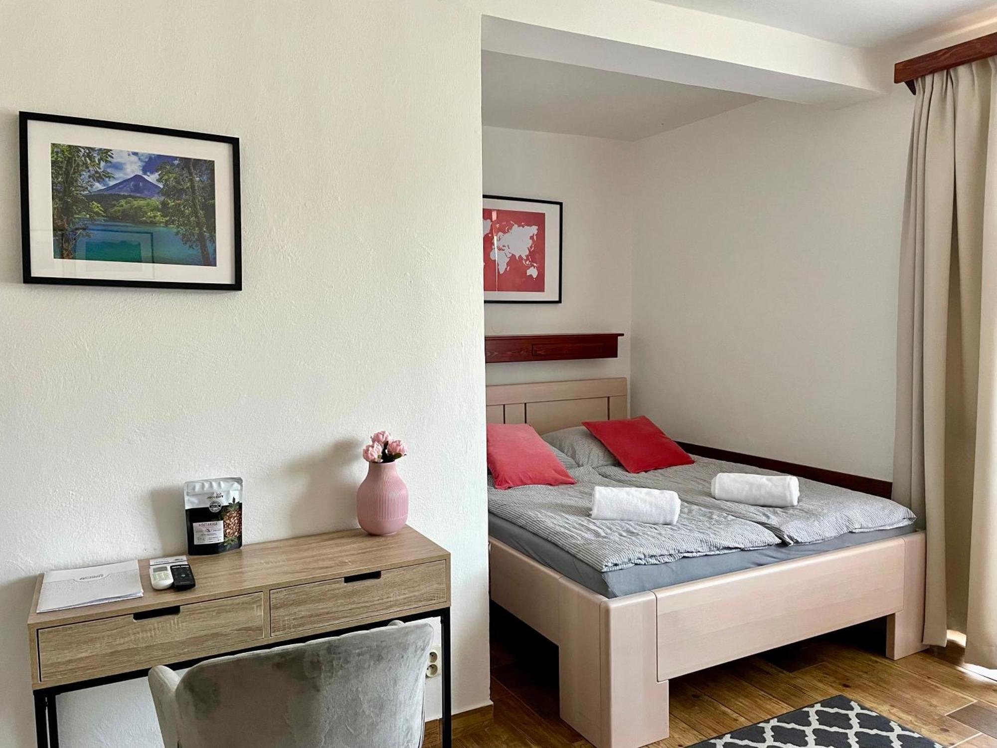 Penzion U Přehrady Luhačovice Zimmer foto