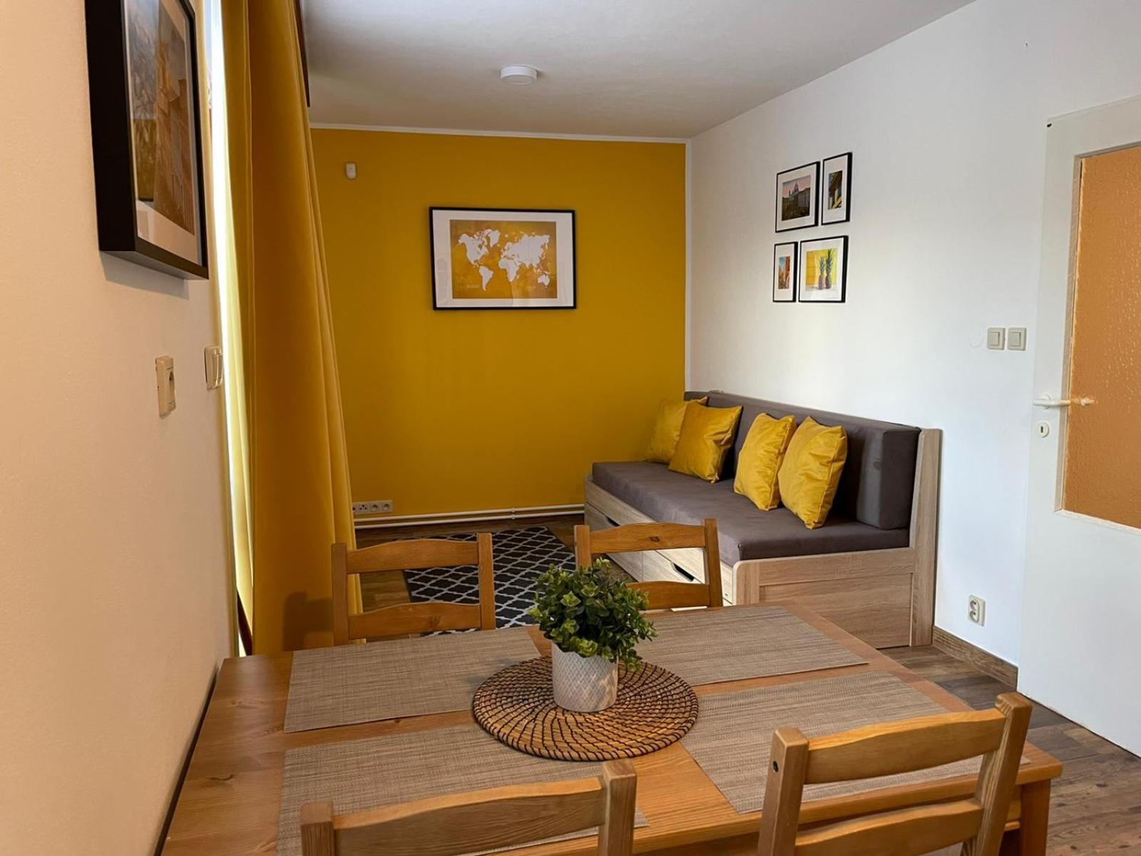 Penzion U Přehrady Luhačovice Zimmer foto