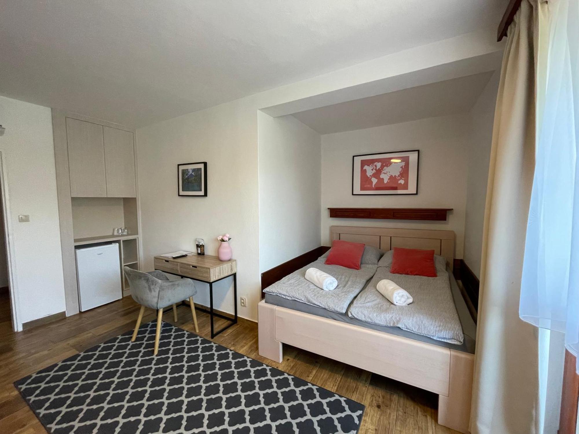 Penzion U Přehrady Luhačovice Zimmer foto
