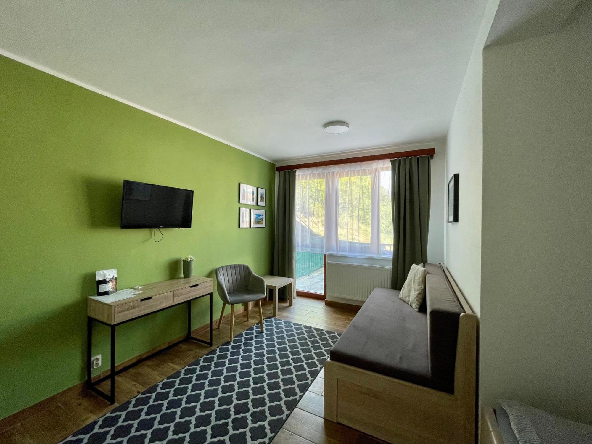 Penzion U Přehrady Luhačovice Zimmer foto